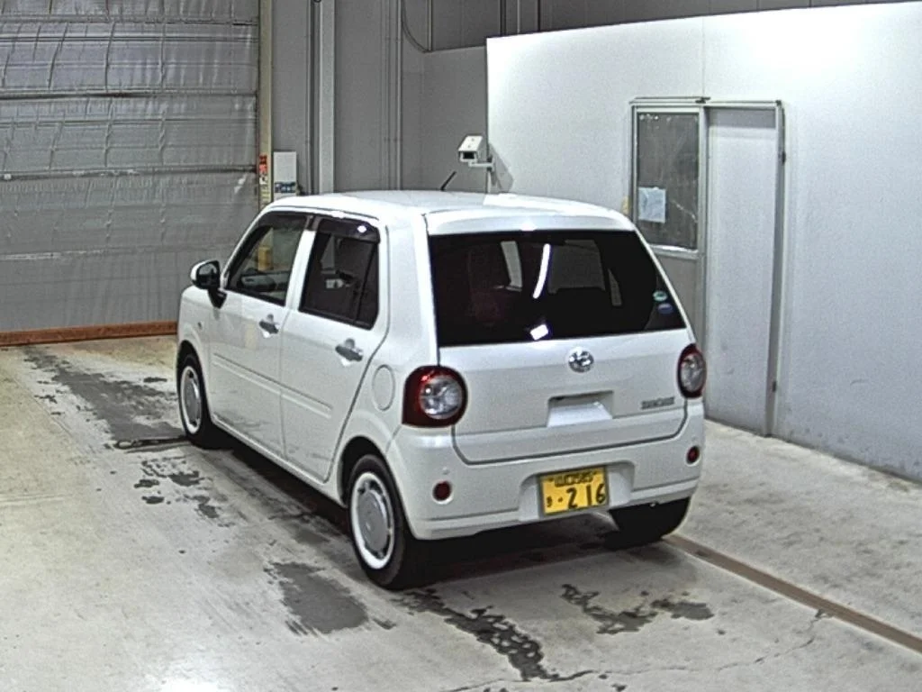 Daihatsu Mira Tocot LA550S 2019